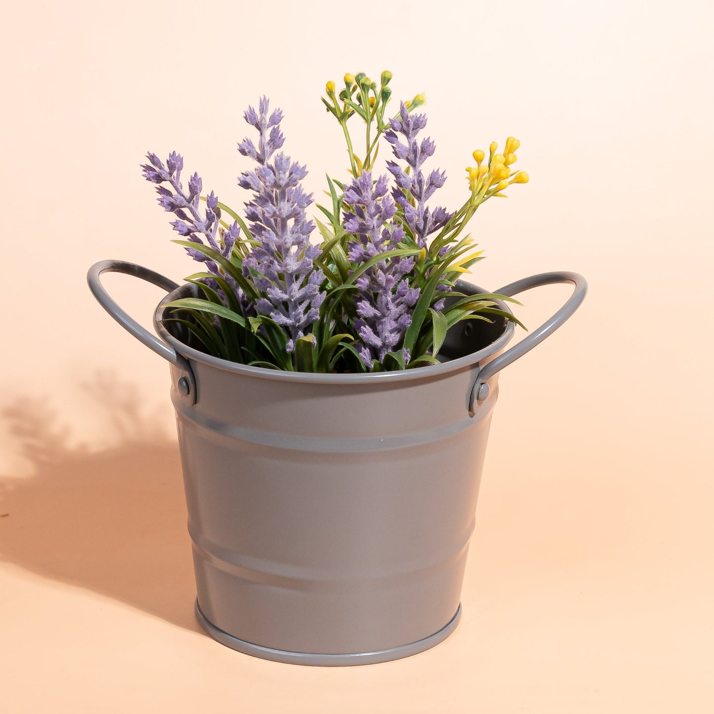 Bucket Gray